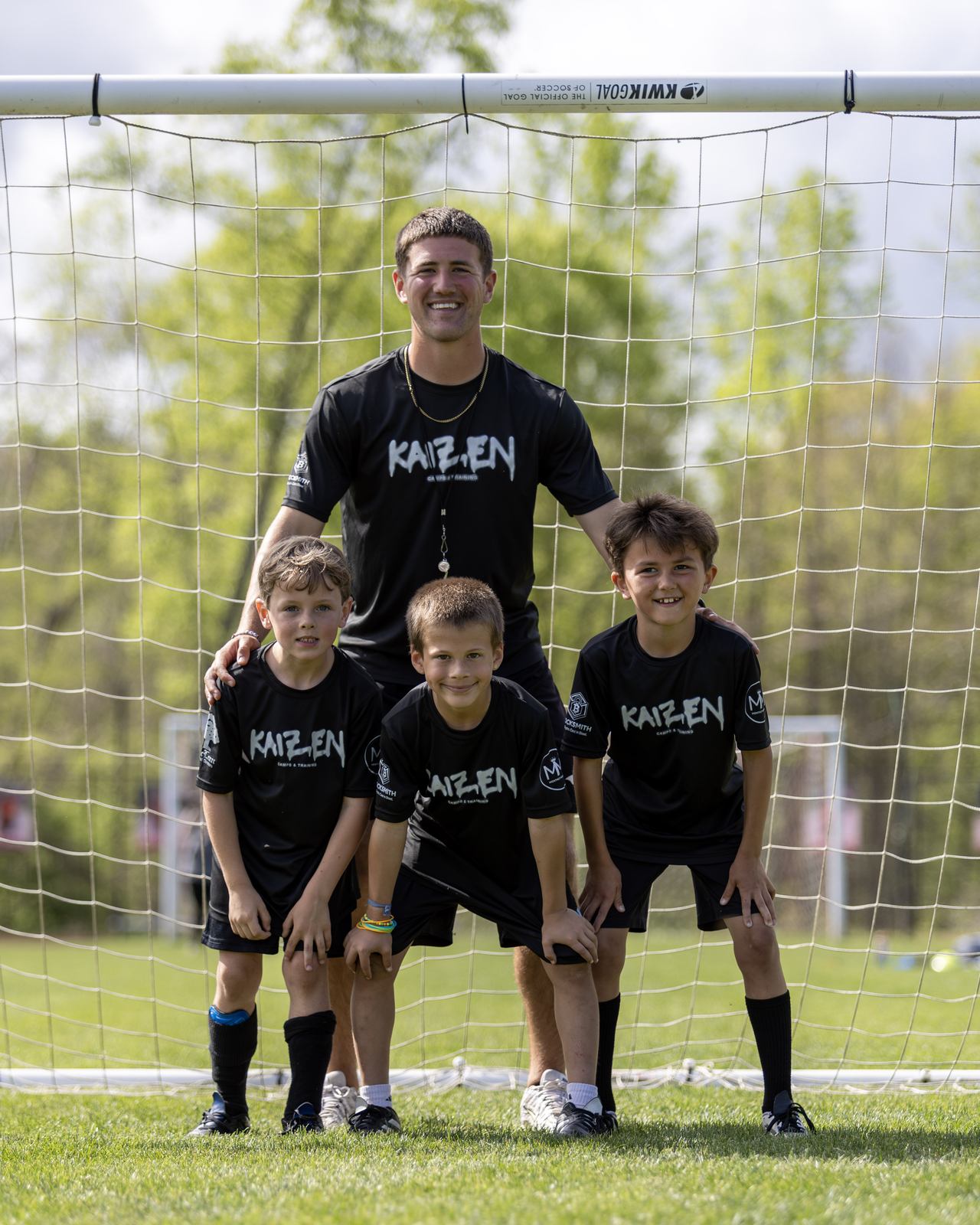 Kaizen coach with group training players